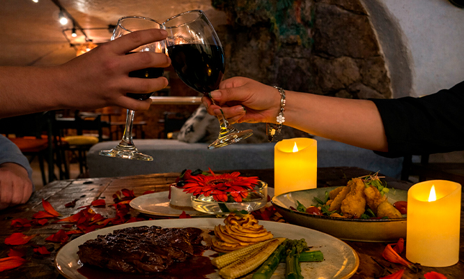 Cena romántica de San Valentín en Naia Hotel Miraflores